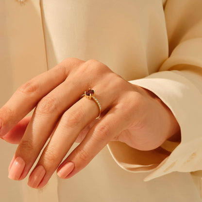 Rhodolite Garnet Oval Solitaire Ring in Gold