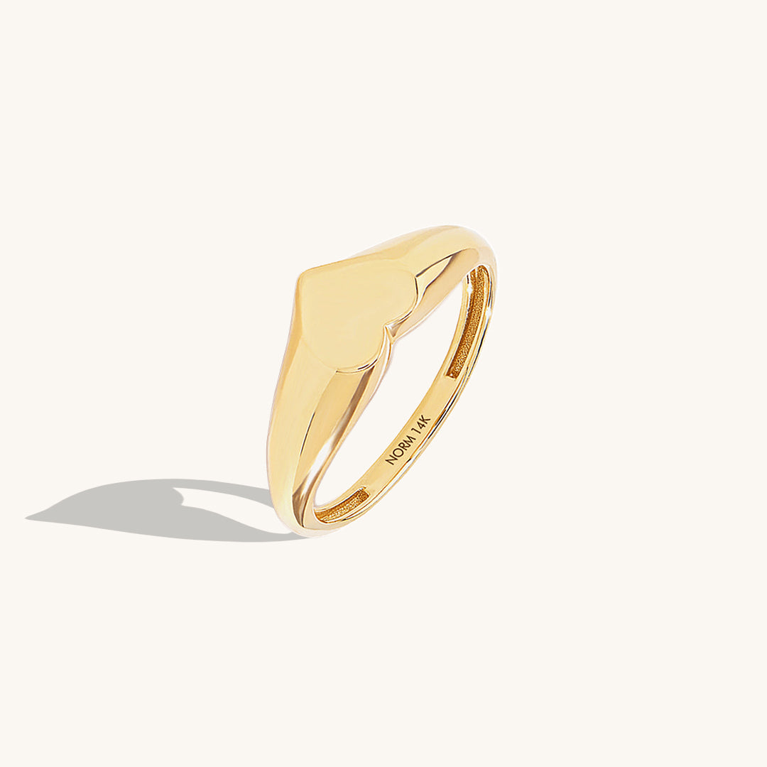 Heart Signet Ring in Gold