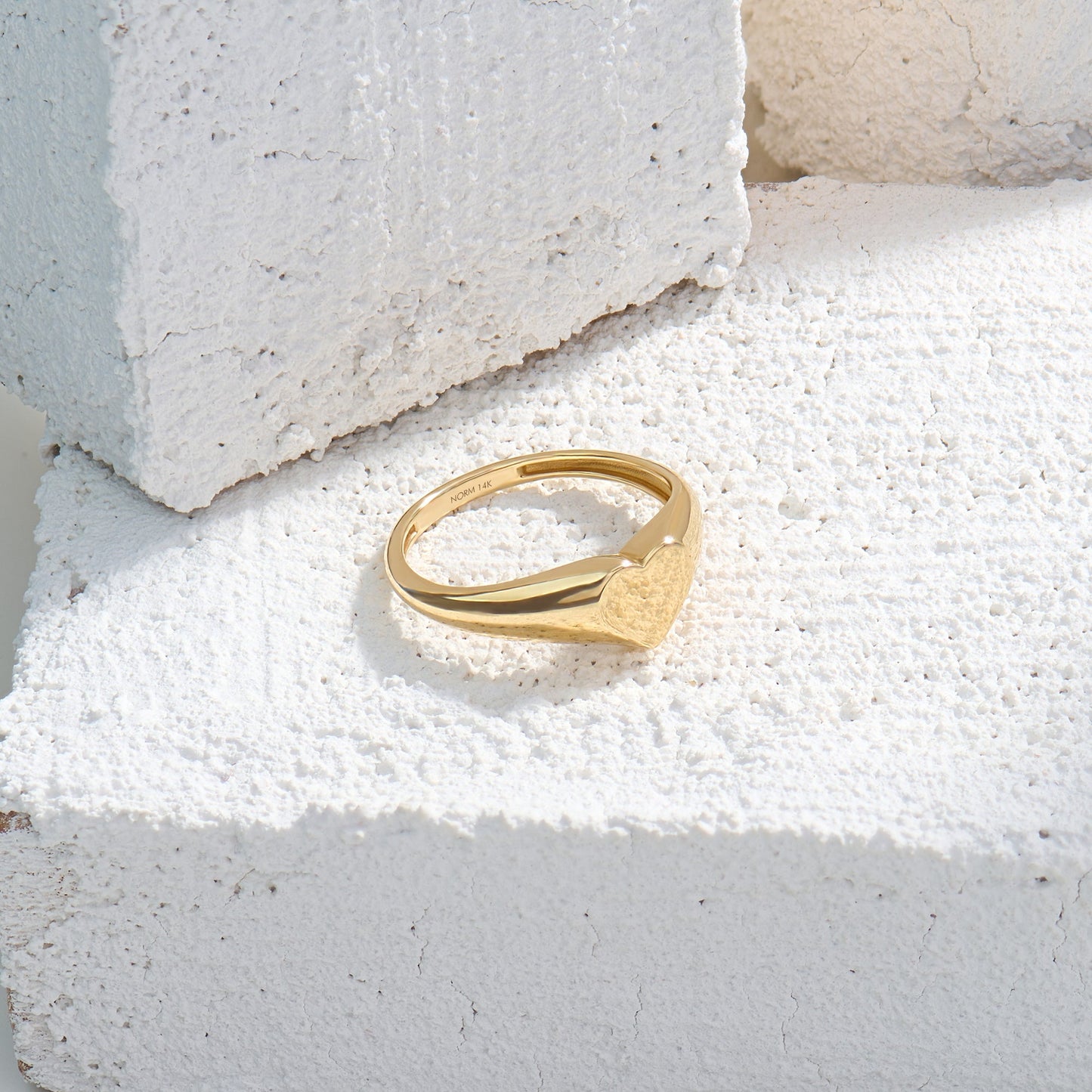 Heart Signet Ring in Gold