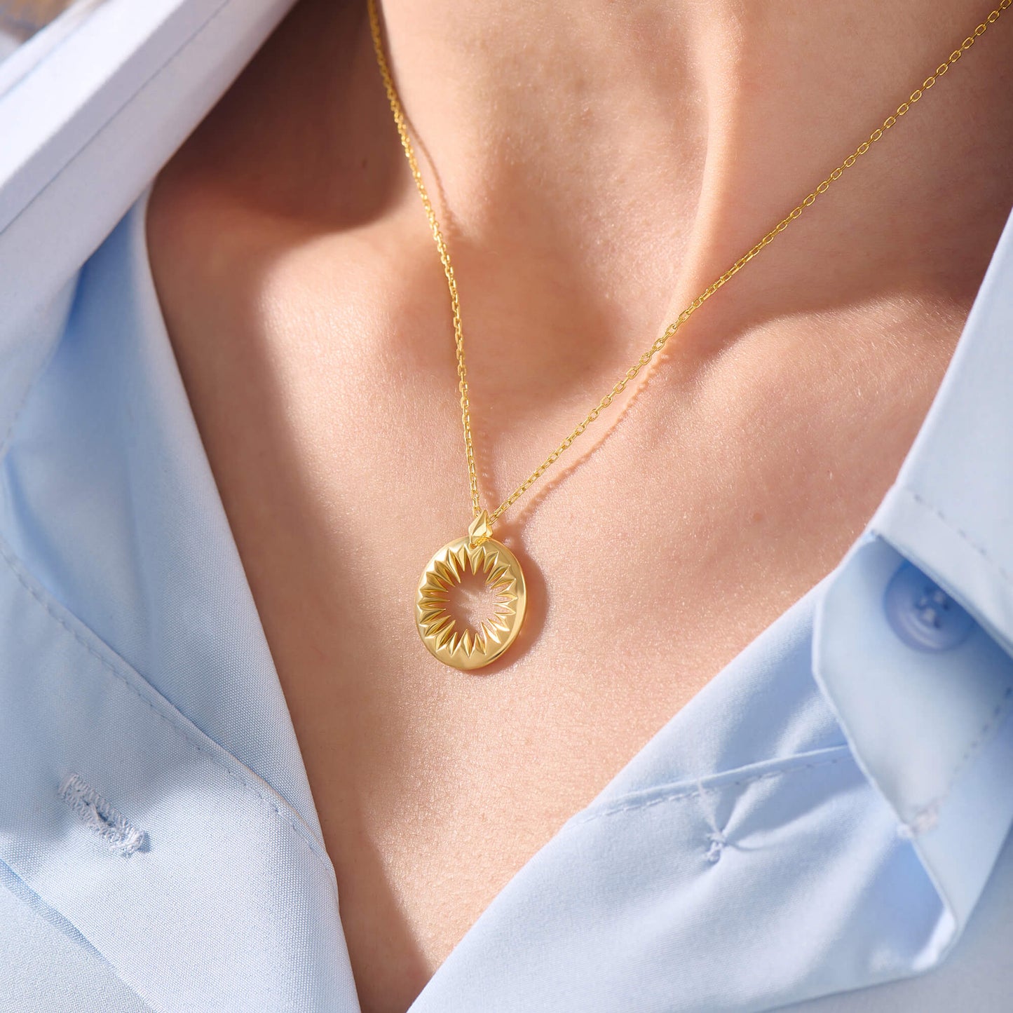 Hollow Sun Necklace - Gold Vermeil