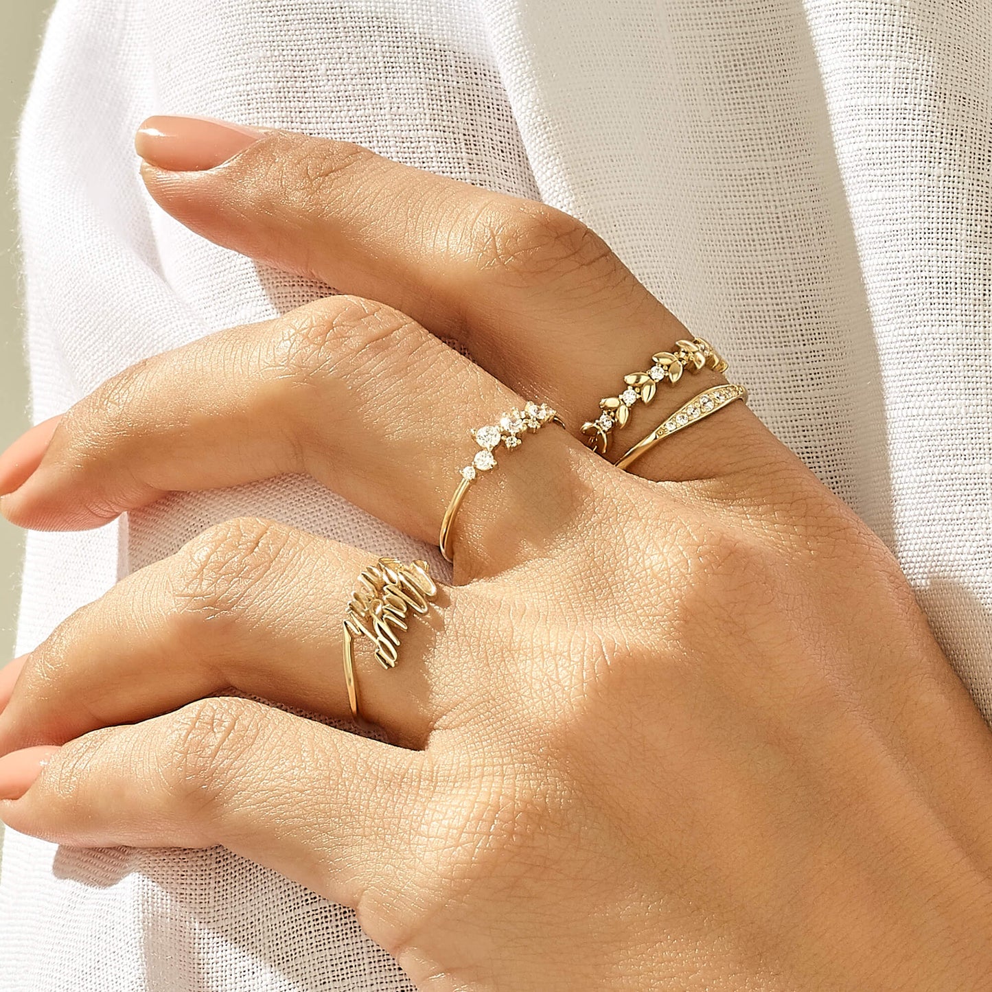 Iconic Cluster Ring in Gold