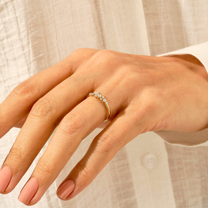 Iconic Diamond Cluster Ring in Gold