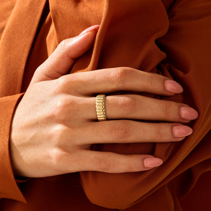 Iconic Dome Ring in Gold