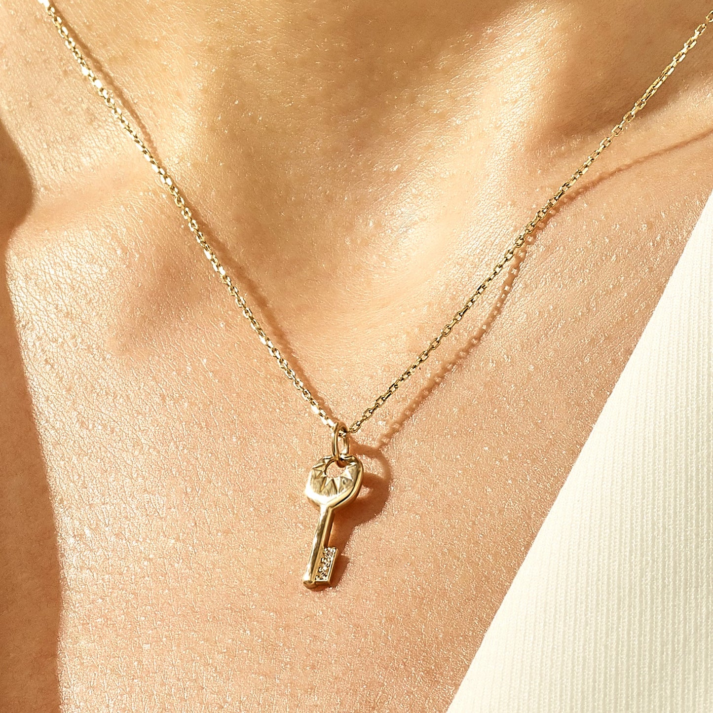 Key Necklace in Gold
