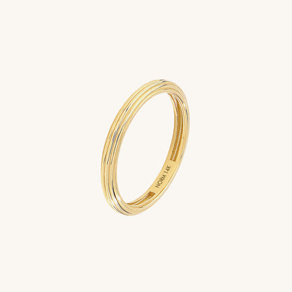 Linear Band Ring in Gold