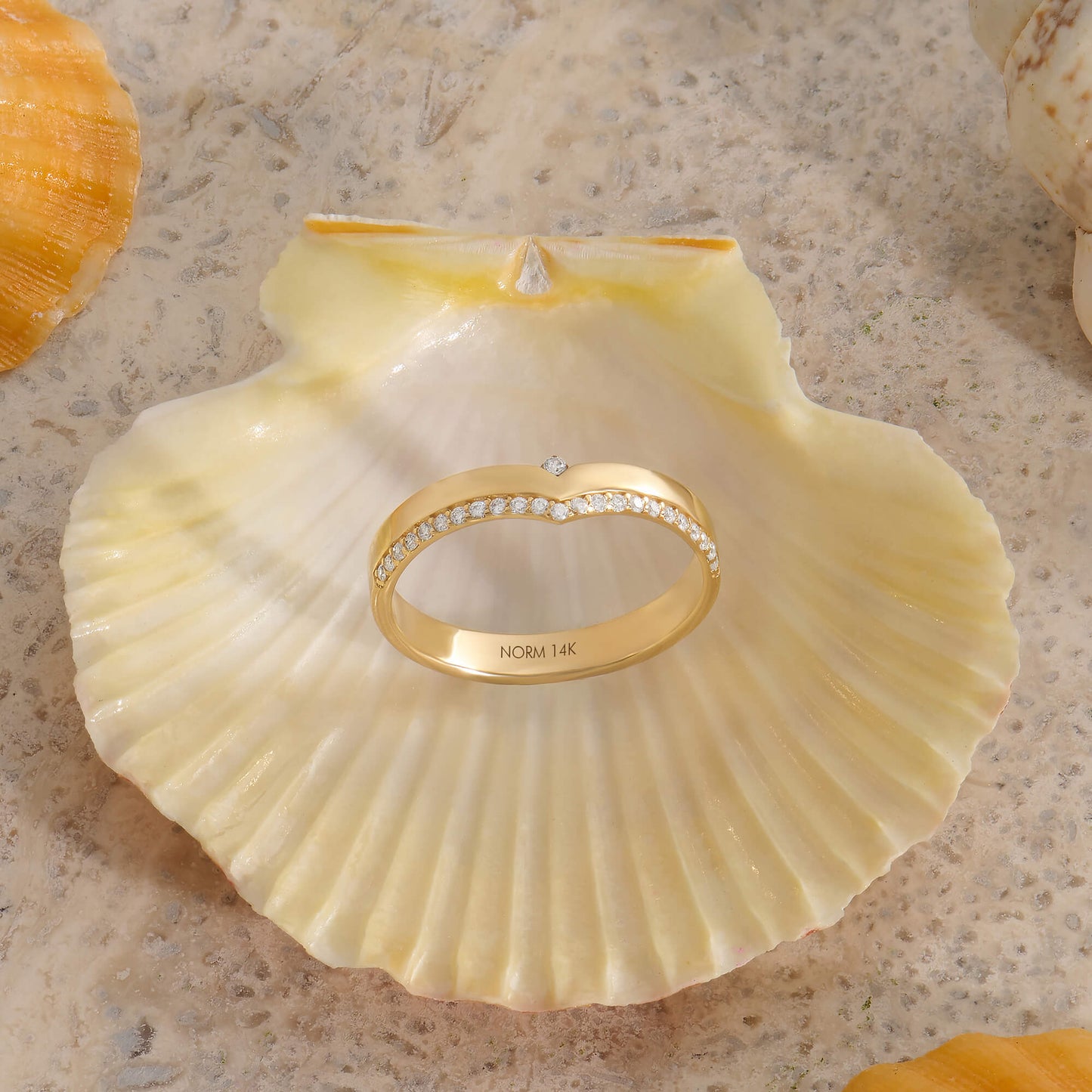 Lab-Grown Diamond Wishbone Band Ring in Gold