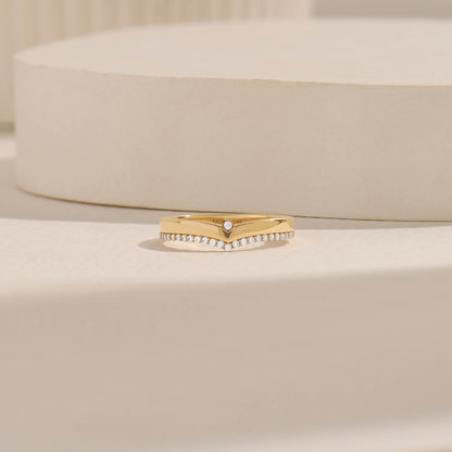 Lab-Grown Diamond Wishbone Band Ring in Gold