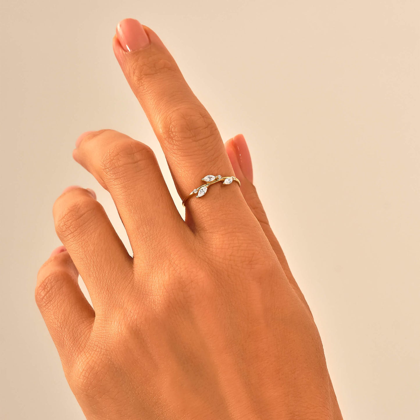 Diamond Leaf Ring in Gold