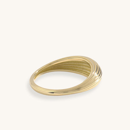 Linear Dome Ring in Gold