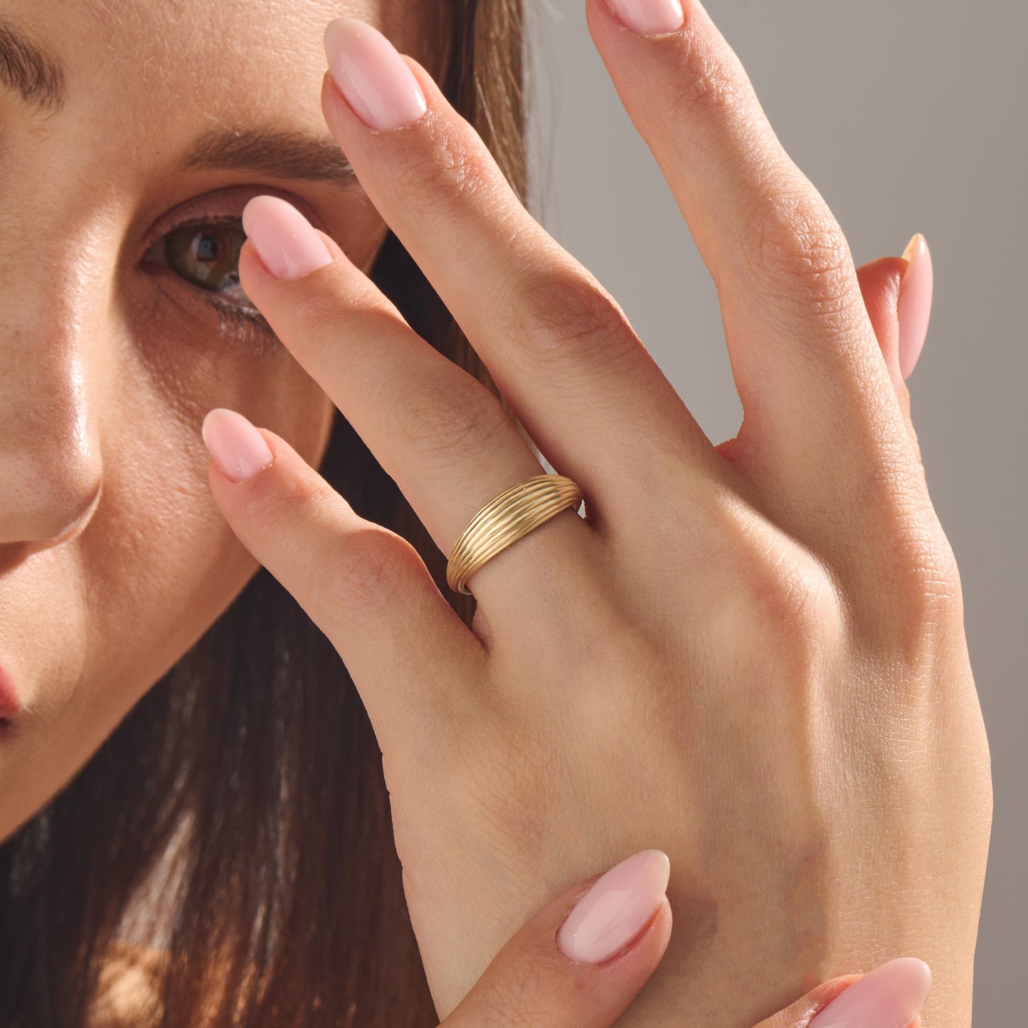 Linear Dome Ring in Gold