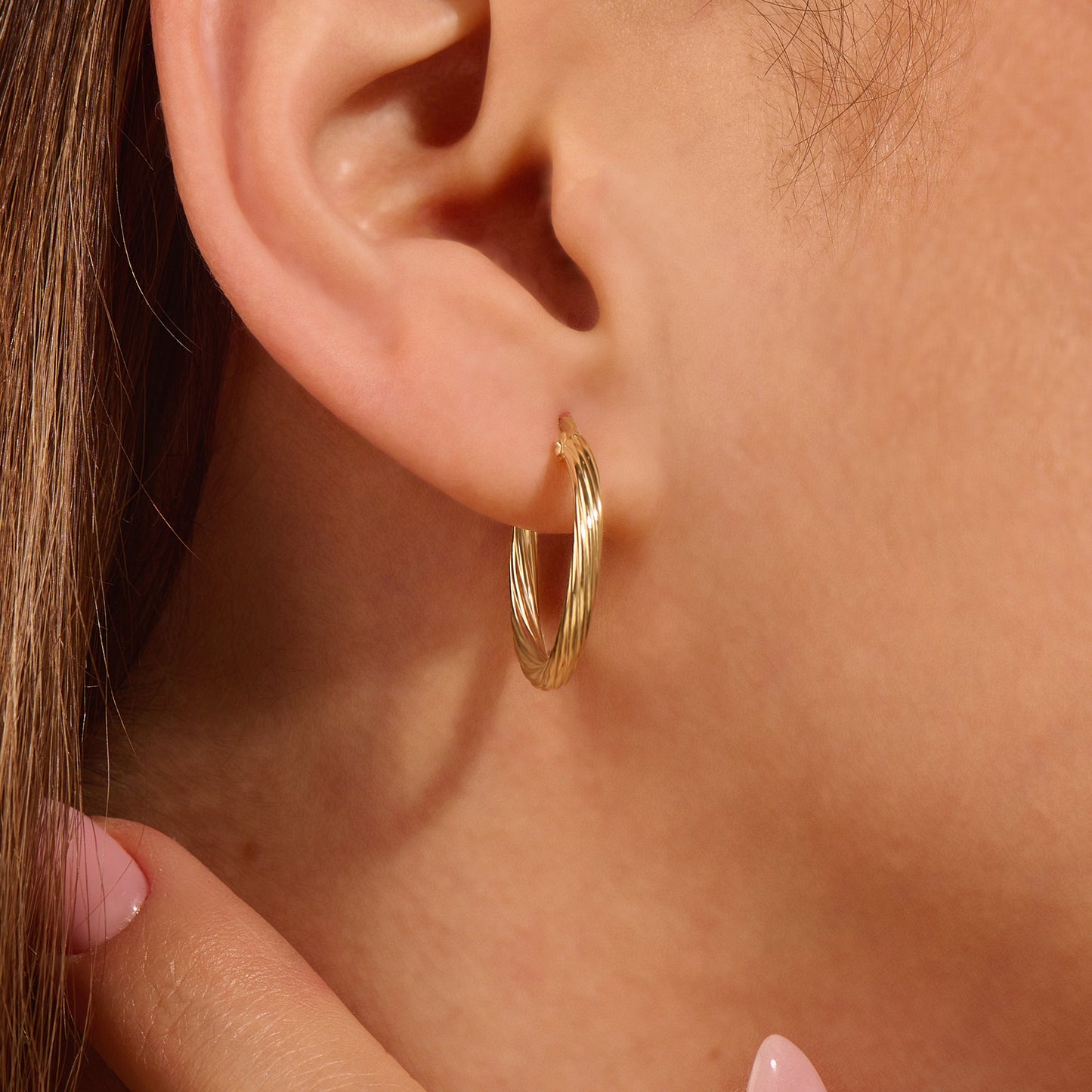 Linear Hoop Earrings in Gold