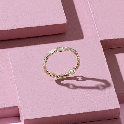 Link Band Ring in Gold