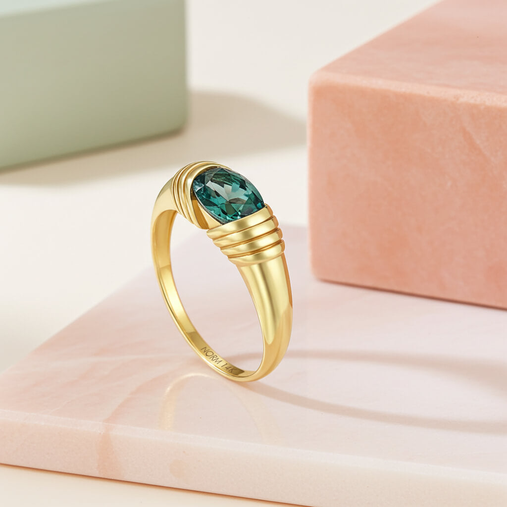Majestic Alexandrite Ring in Gold
