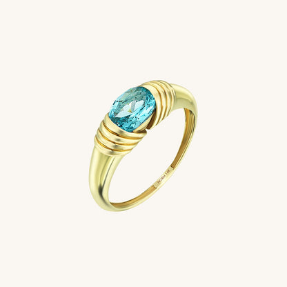 Majestic Aquamarine Ring in Gold