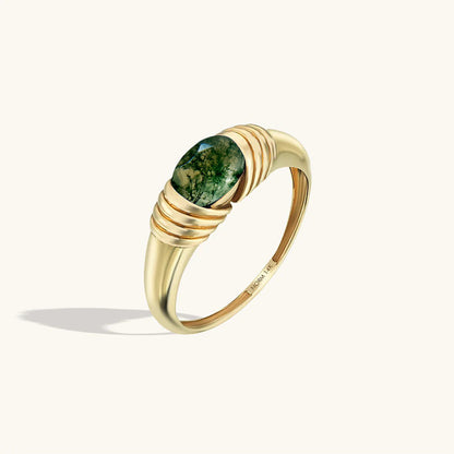 Majestic Moss Agate Ring in Gold