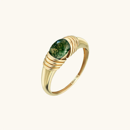 Majestic Moss Agate Ring in Gold