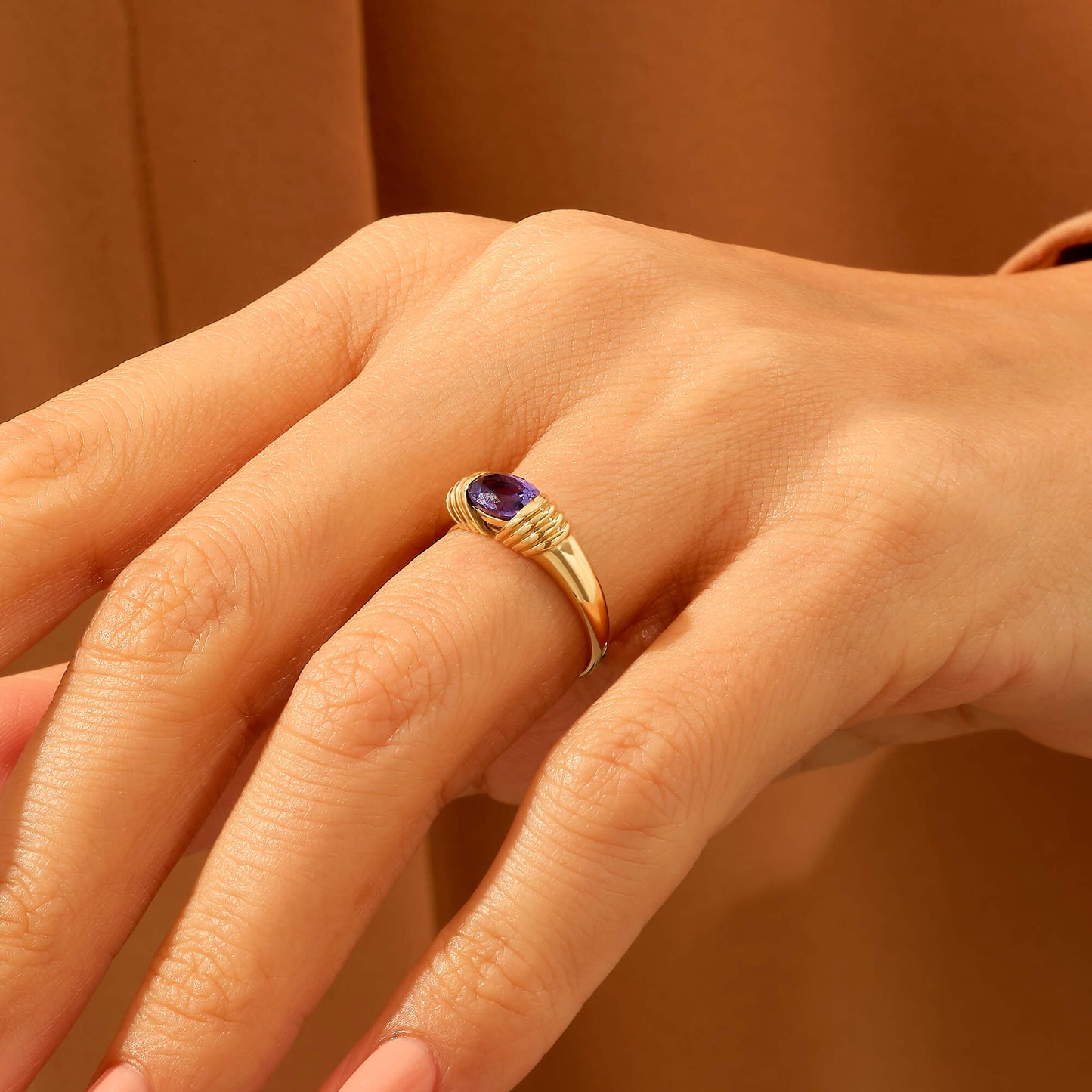 Majestic Tanzanite Ring in Gold
