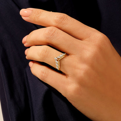 Marquise Curve Ring in Gold