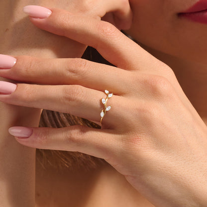 Marquise Diamond Leaf Ring in Gold