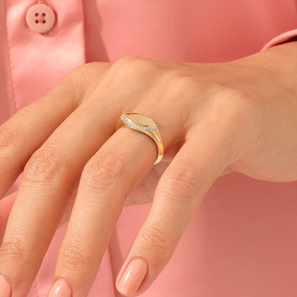 Marquise Pave Signet Ring in Gold