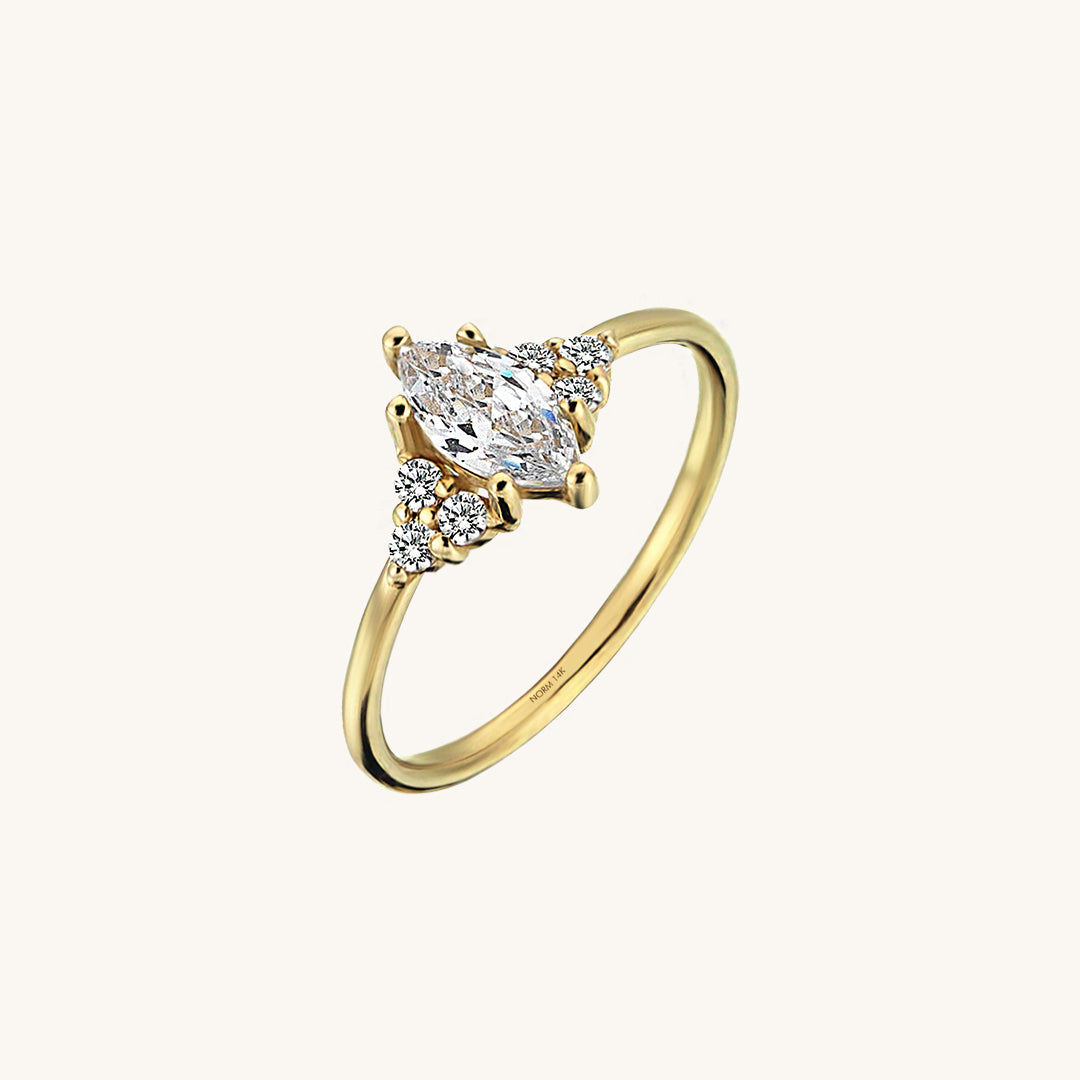 Marquise Ring in Gold