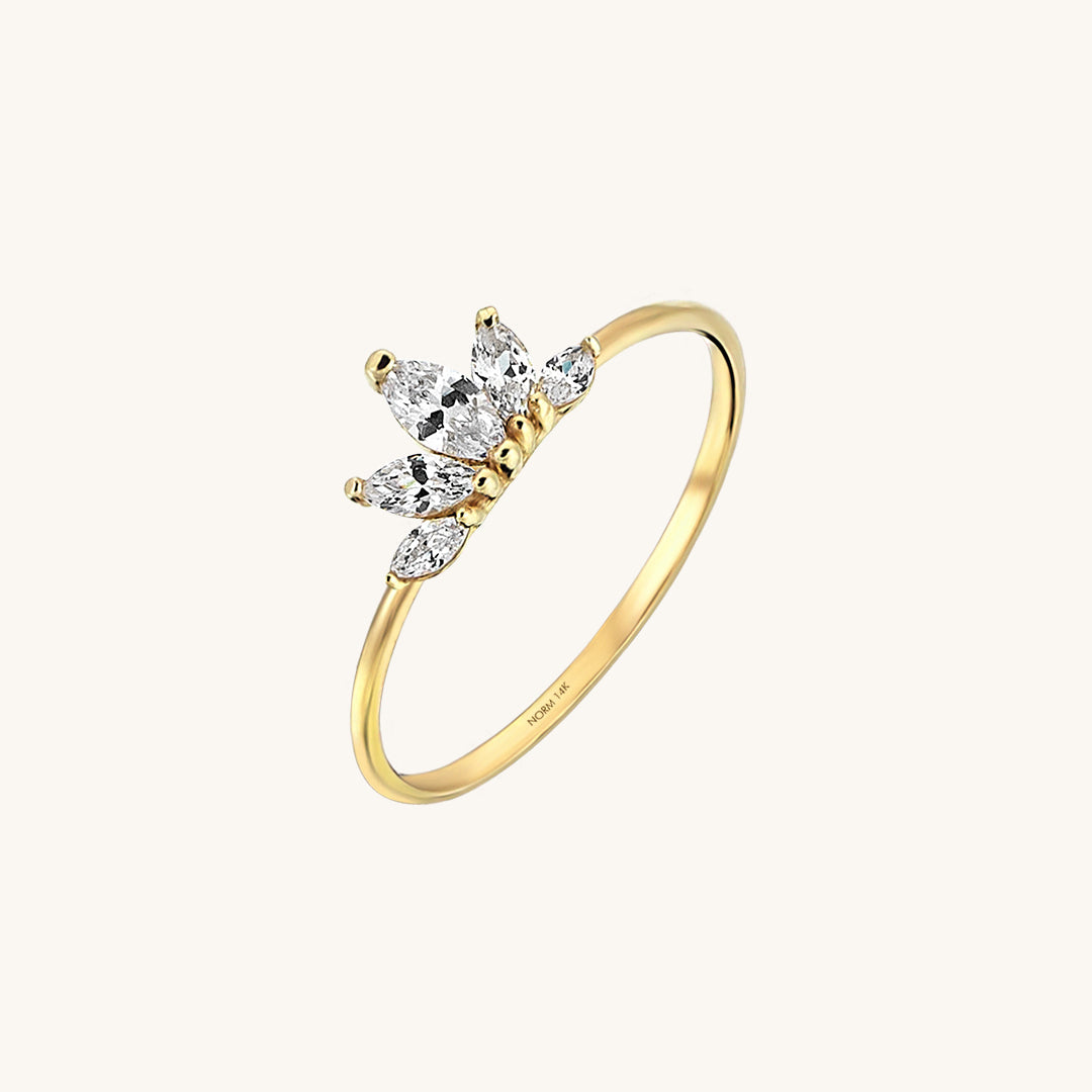 Marquise Royal Ring in Gold