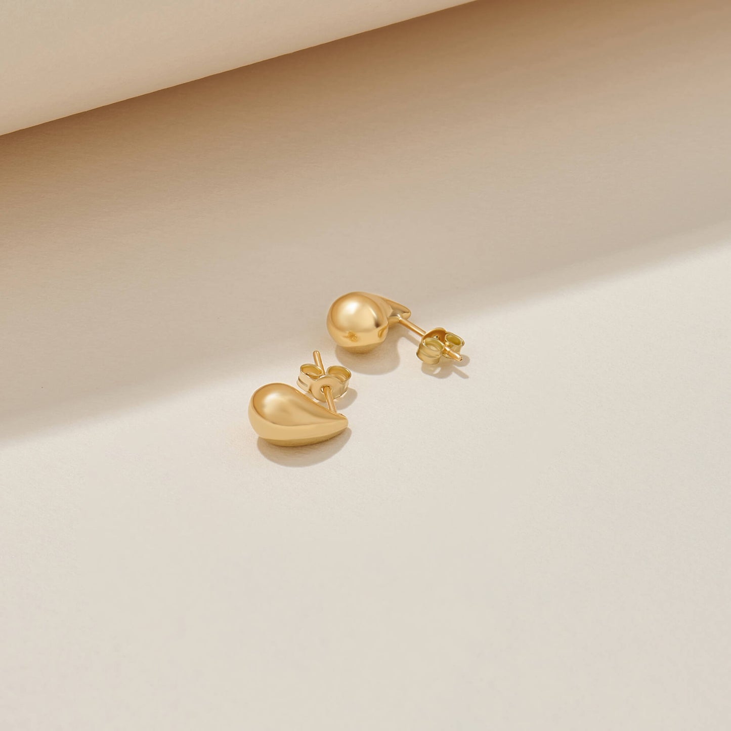 Mini Teardrop Earrings in Gold