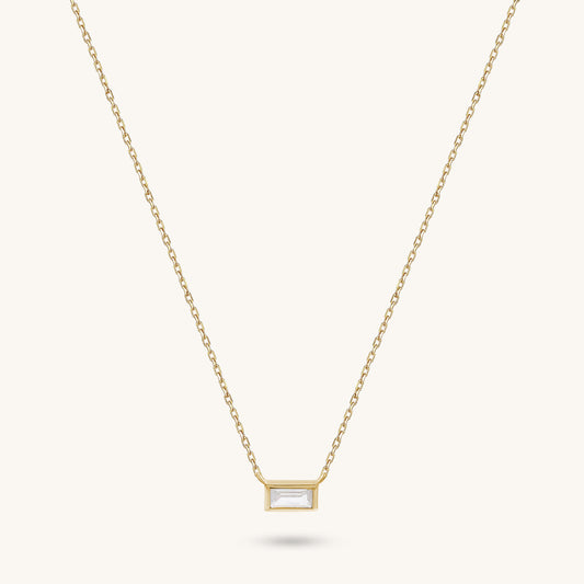 Minimal Baguette Necklace in Gold