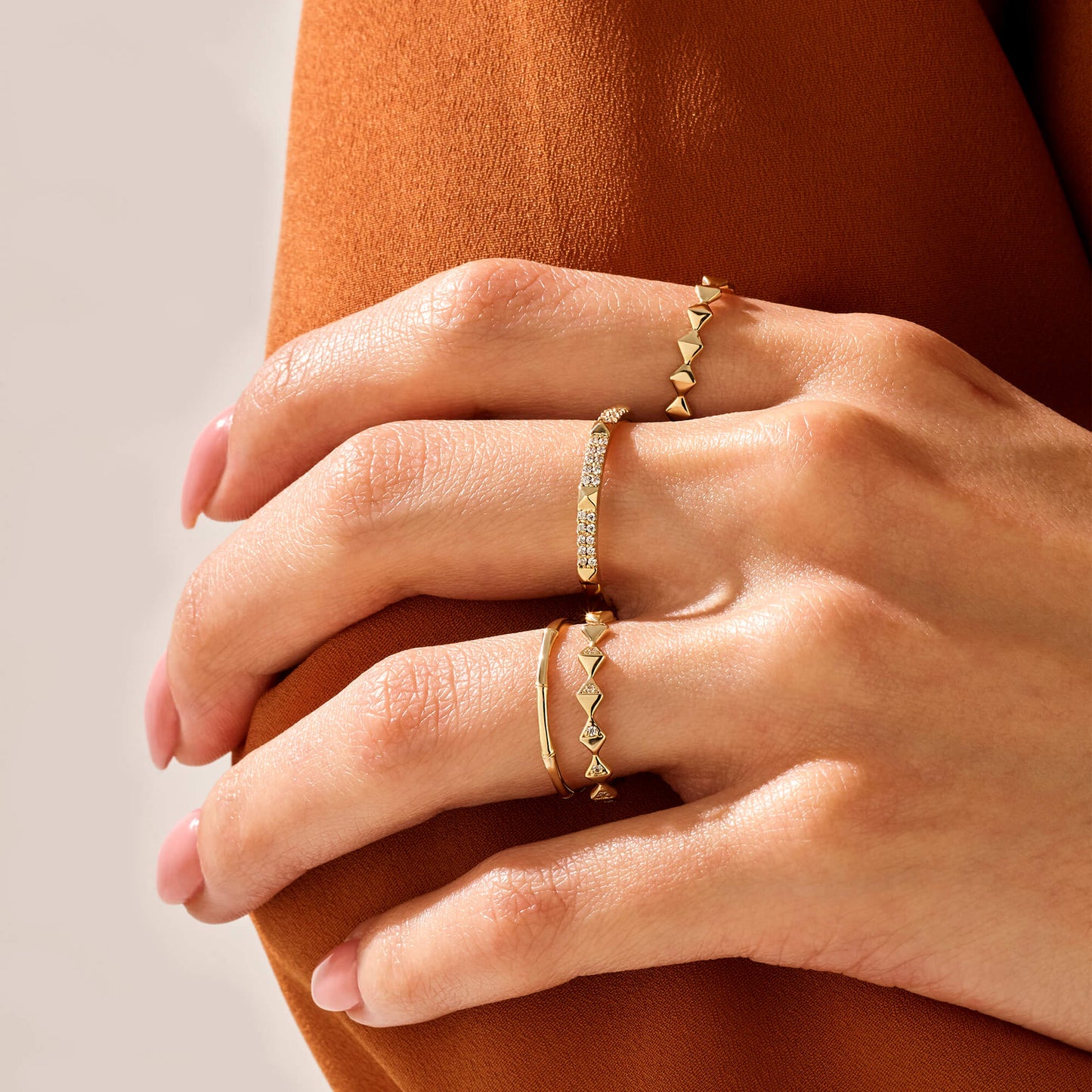 Minimalist Bamboo Ring in Gold