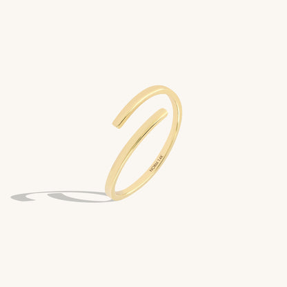 Minimalist Bypass Ring in Gold