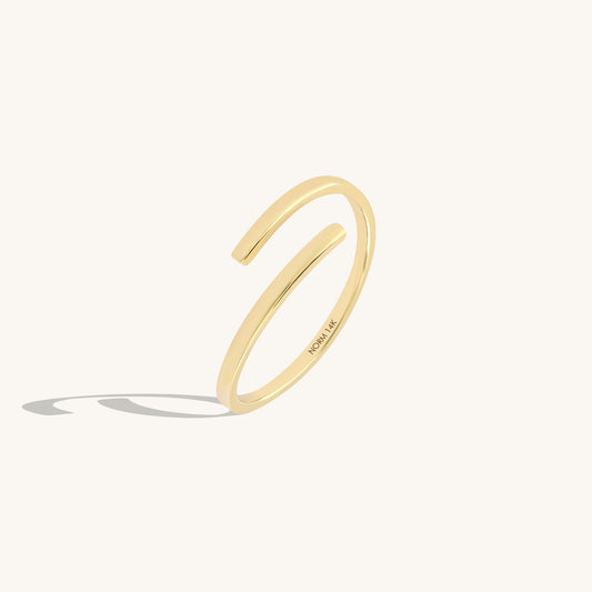 Minimalist Bypass Ring in Gold