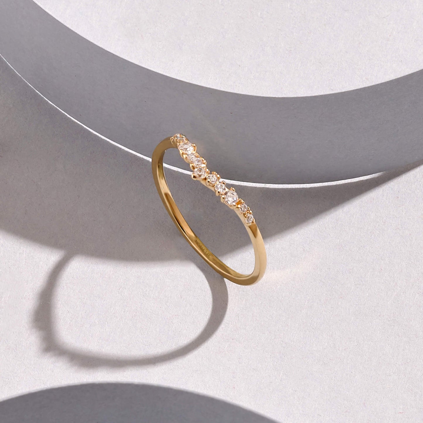 Minimalist Diamond Curve Ring in Gold