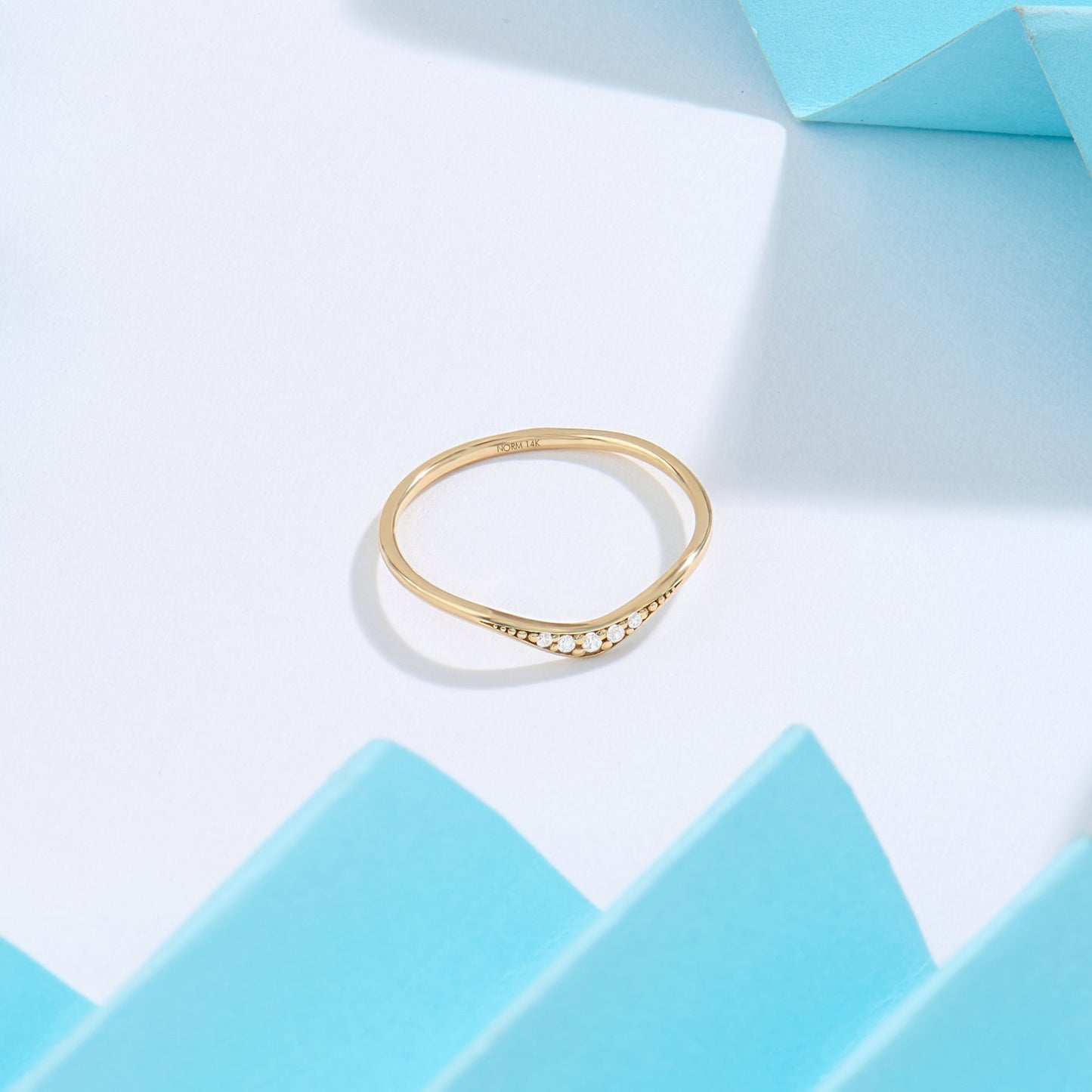 Minimalist Diamond Curved Stacking Ring in Gold