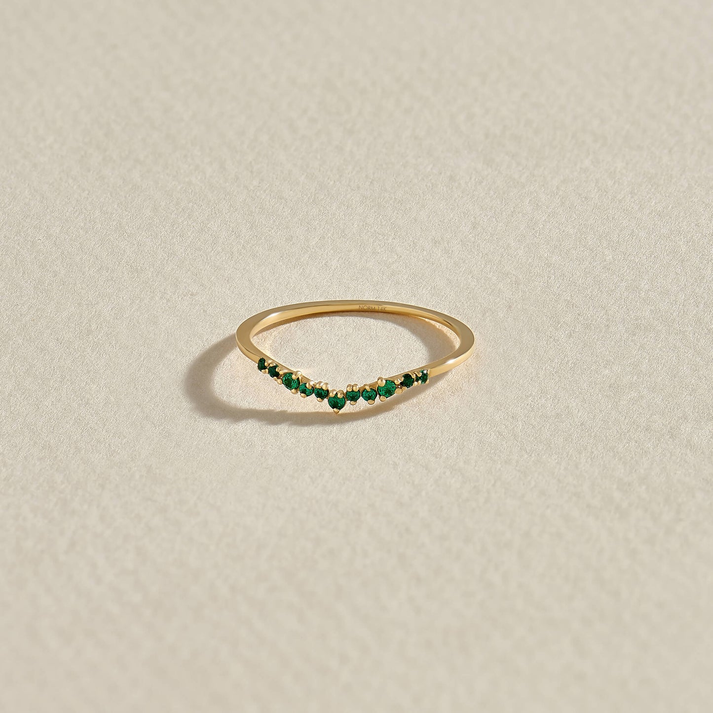 Minimalist Emerald Curve Ring in Gold