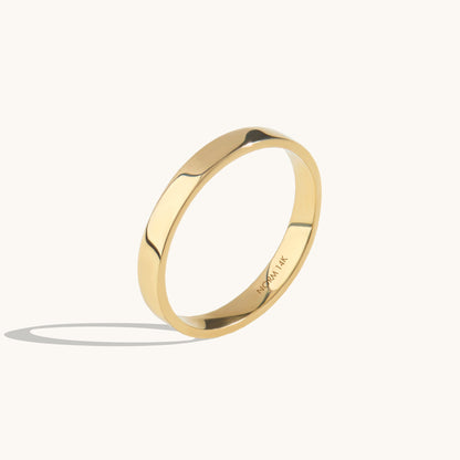 Minimalist Flat Wedding Band in Gold