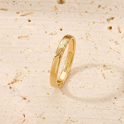Minimalist Leaf Band Ring in Gold