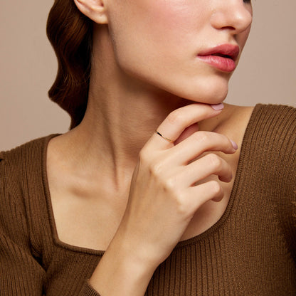 Minimalist Signet Ring in Gold