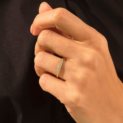 Minimalist Diamond Sparkle Ring in Gold