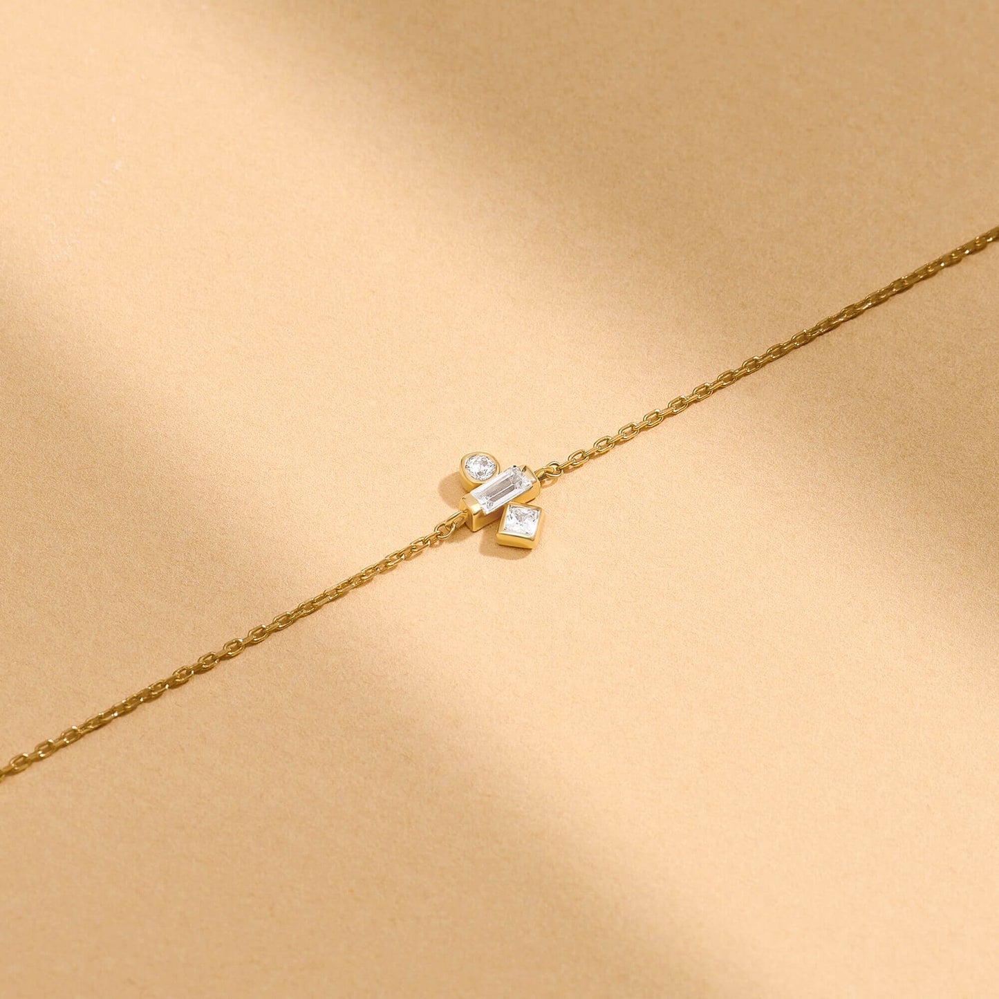 Mixed-Cut Birthstone Bracelet in Gold