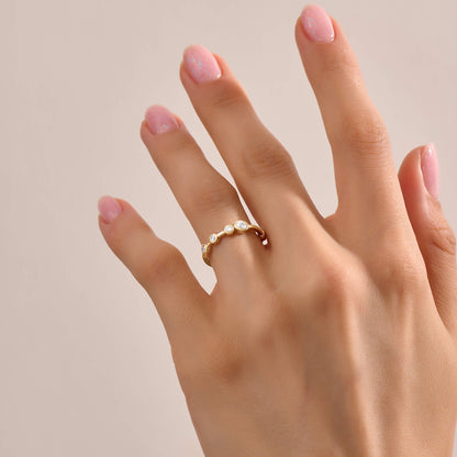 Moissanite Bezel Bubble Ring in Gold