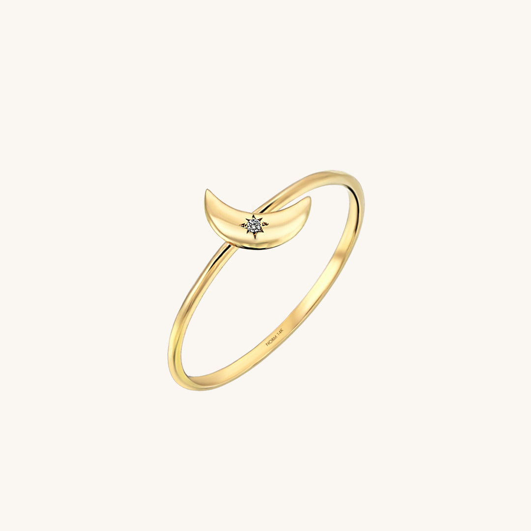 Moon Ring in Gold