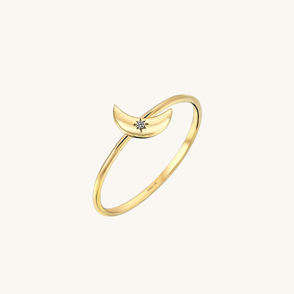Moon Ring in Gold