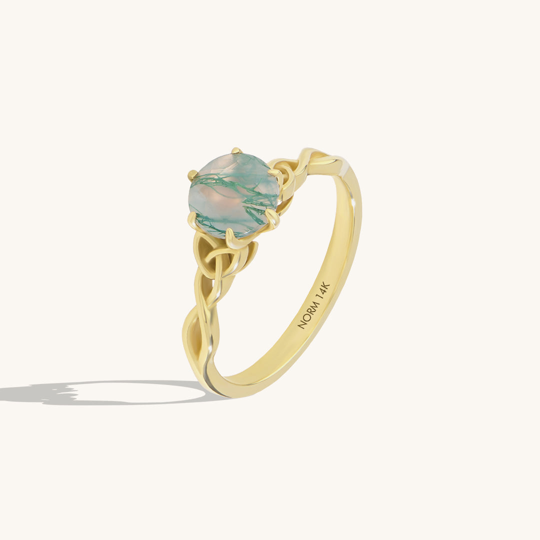 Moss Agate Celtic Solitaire Ring in Gold