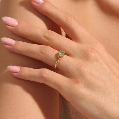 Moss Agate Celtic Solitaire Ring in Gold