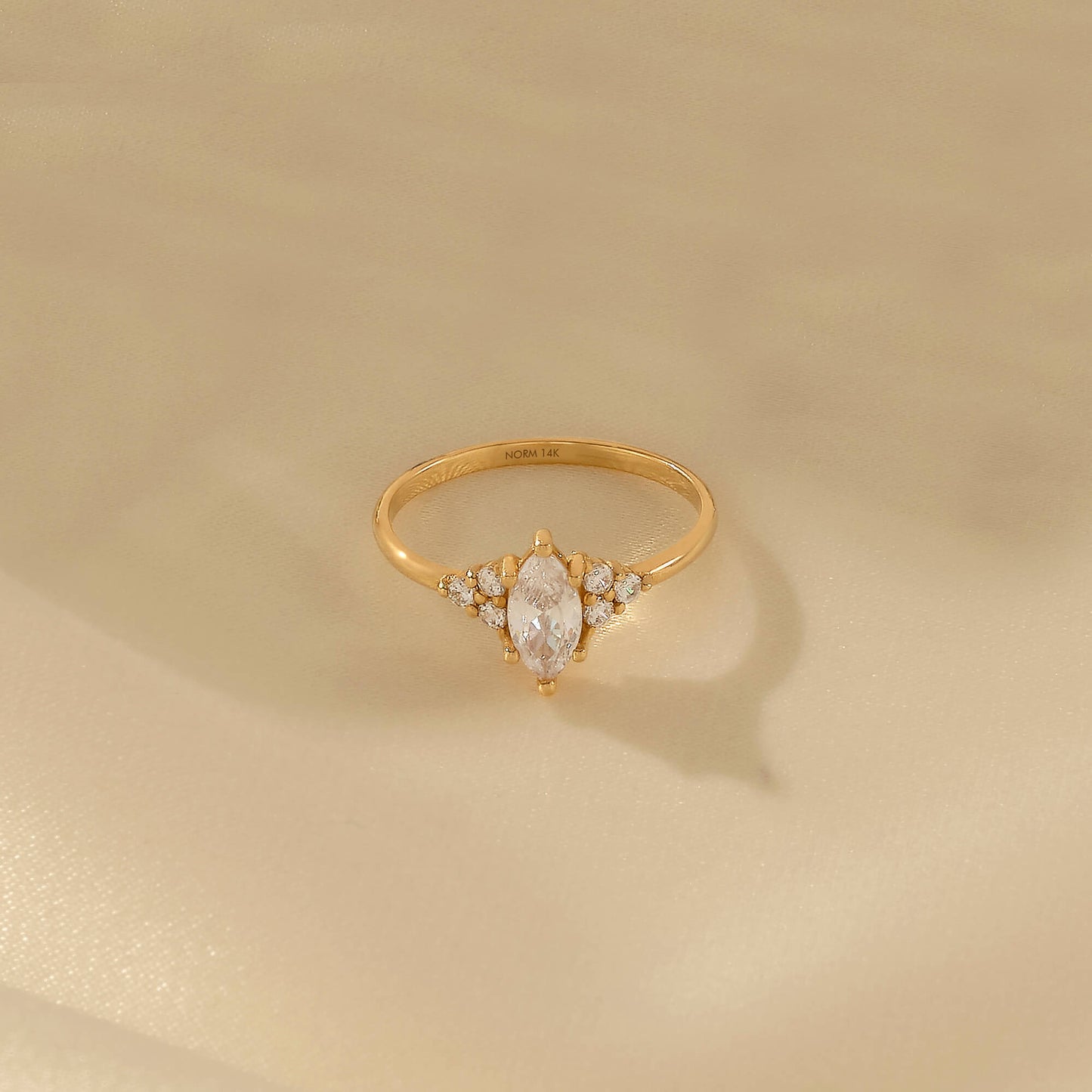 Marquise Ring in Gold