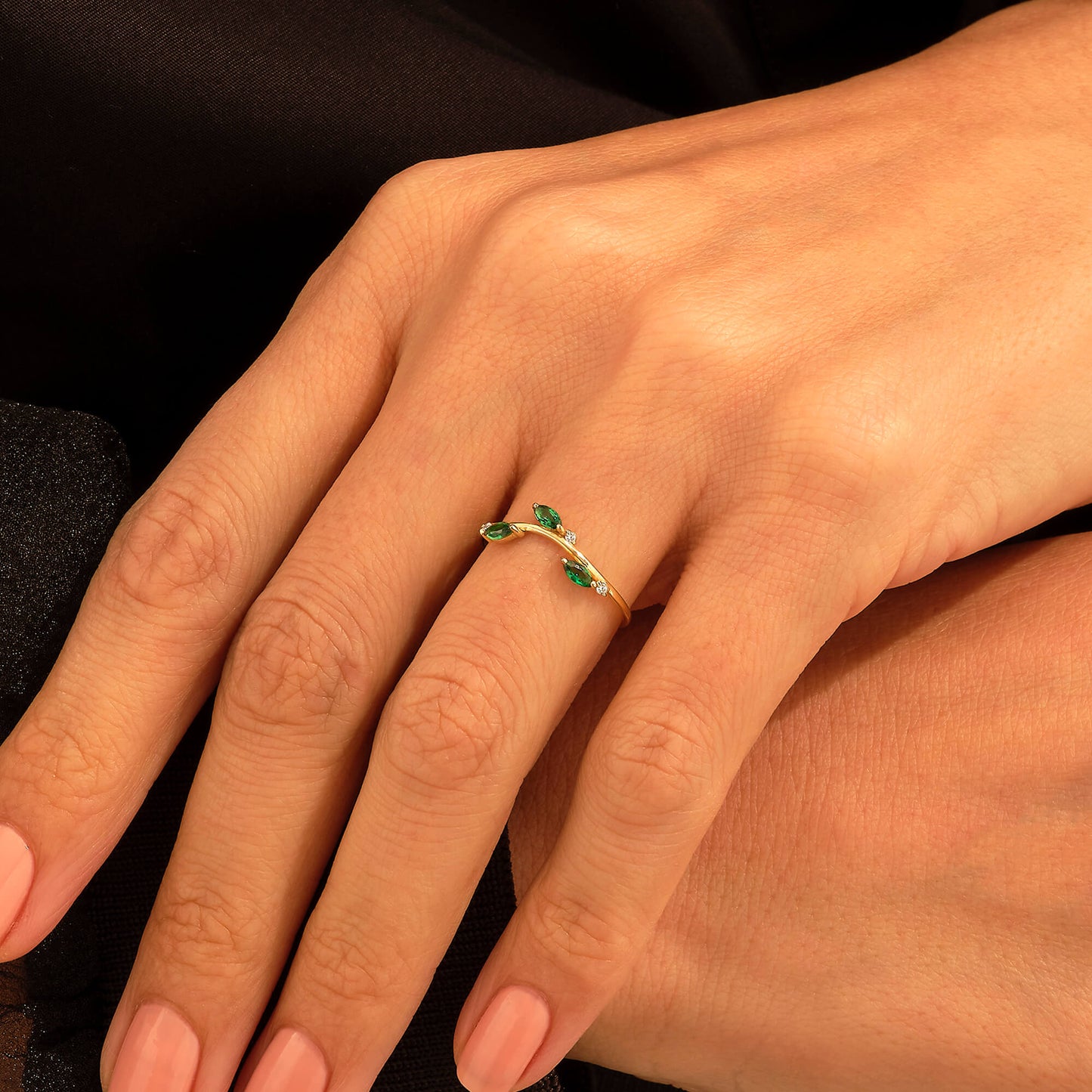 Emerald Leaf Ring in Gold