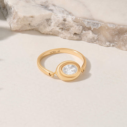 Nova Bezel Ring in Gold