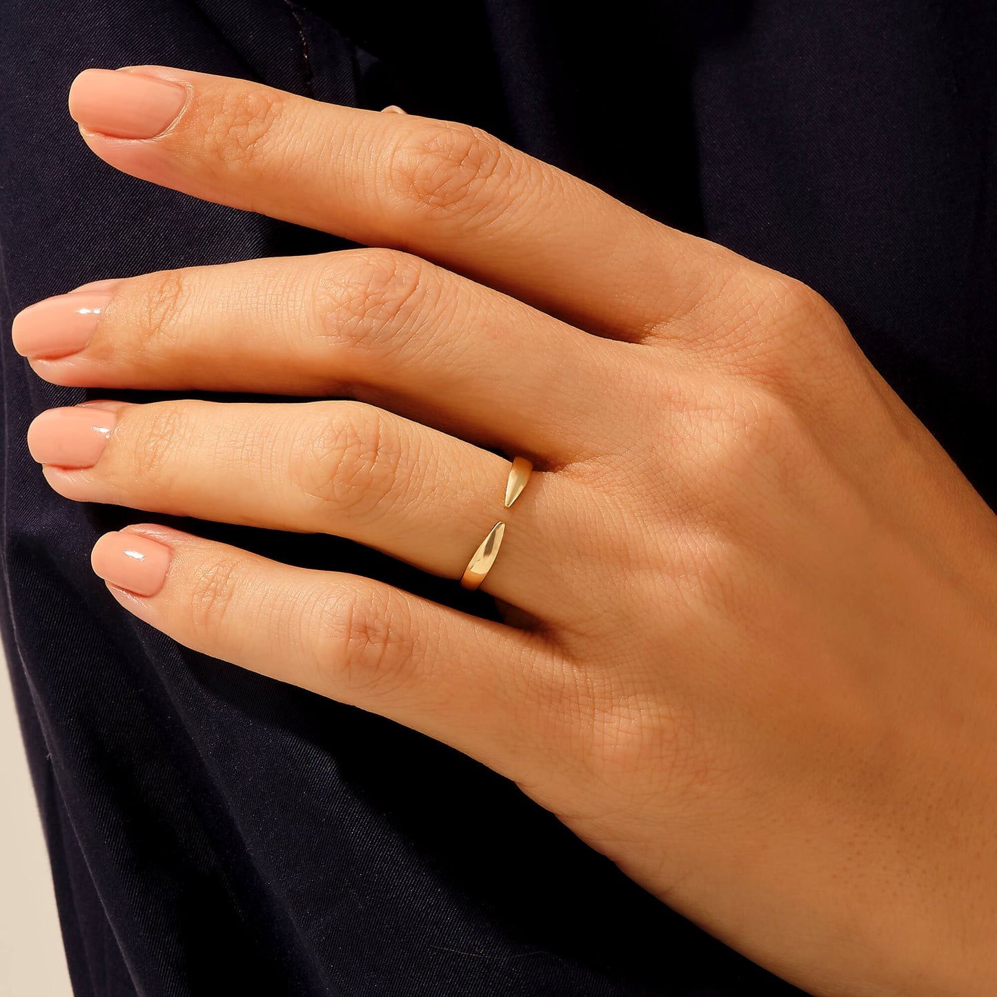 Open Claw Ring in Gold