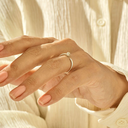 Open Nail Ring in Gold