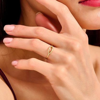 Open Oval Ring in Gold